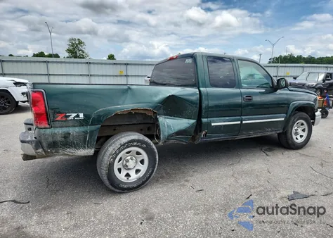 2006 Chevrolet Silverado K1500 z USA, uszkodzony, nr VIN 2GCEK19BX61162497